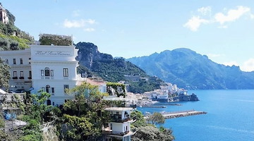 Amalfi, l'Hotel Santa Caterina ricerca nuove figure per potenziare il suo staff 