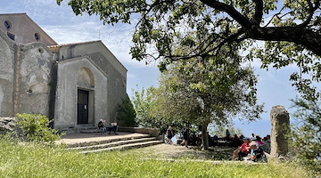 Praiano, "I Suoni degli Dei" incantano il sentiero: un viaggio nella musica barocca 