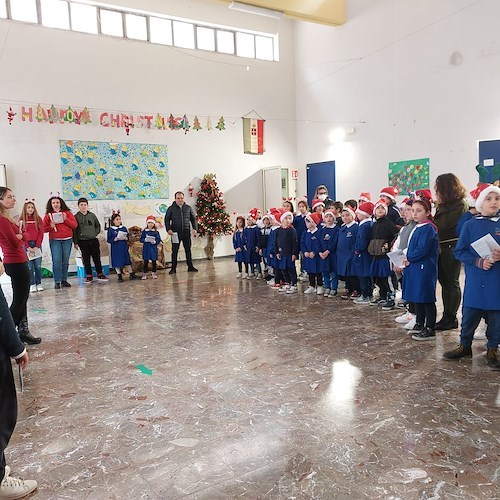 A Cetara i bambini celebrano il Natale con spirito di condivisione e solidarietà 