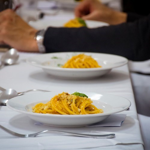 Ermenegildo De Masi vince a Cetara il 13esimo contest gastronomico dedicato a Ezio Falcone