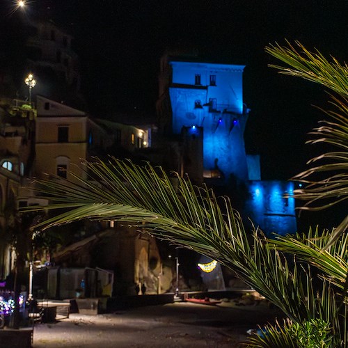 La “Notte Azzurra” di San Silvestro a Cetara: Capodanno in piazza "Back to 90's" <br />&copy; Comune di Cetara