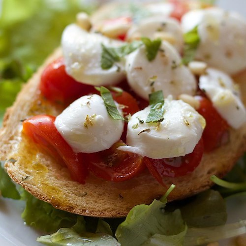 "Percorsi nel Gusto”, al via viaggio sensoriale nella Dieta Mediterranea: tappe a Salerno, Paestum e Costa d'Amalfi 