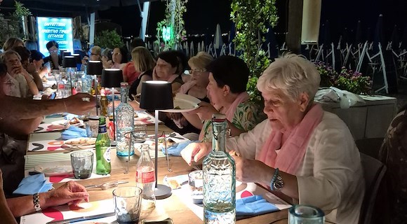 La Pro Rosa va in vacanza: pausa estiva per il gruppo di donne che ha acceso Cetara di entusiasmo
